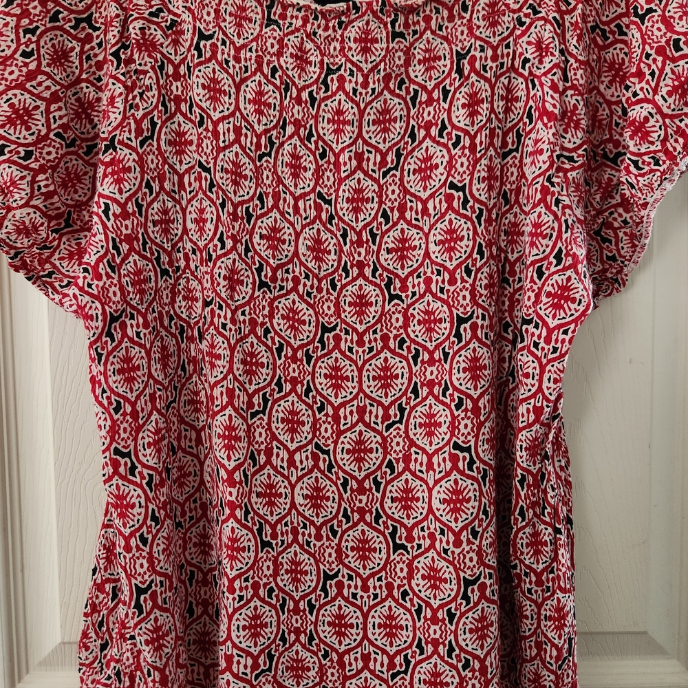 Croft & Barrow Red and White Patterned Blouse - Picture 4 of 4